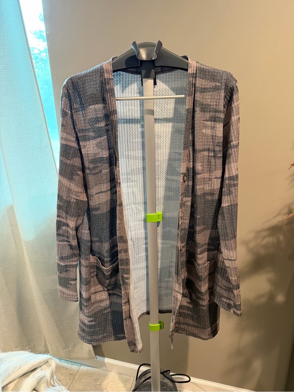Buckle Open-Front Cardigan in Taupe and Gray Camouflage